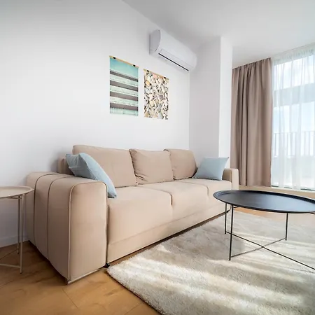 My Campus 1 Bdrm, Mountain View, Free Parking, Self Check-in